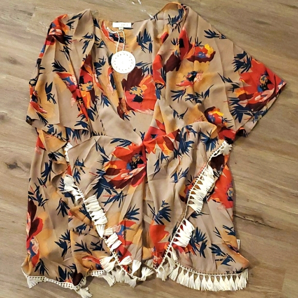 Umgee Tops - SOLD! Umgee Boutique Tassel Kimono